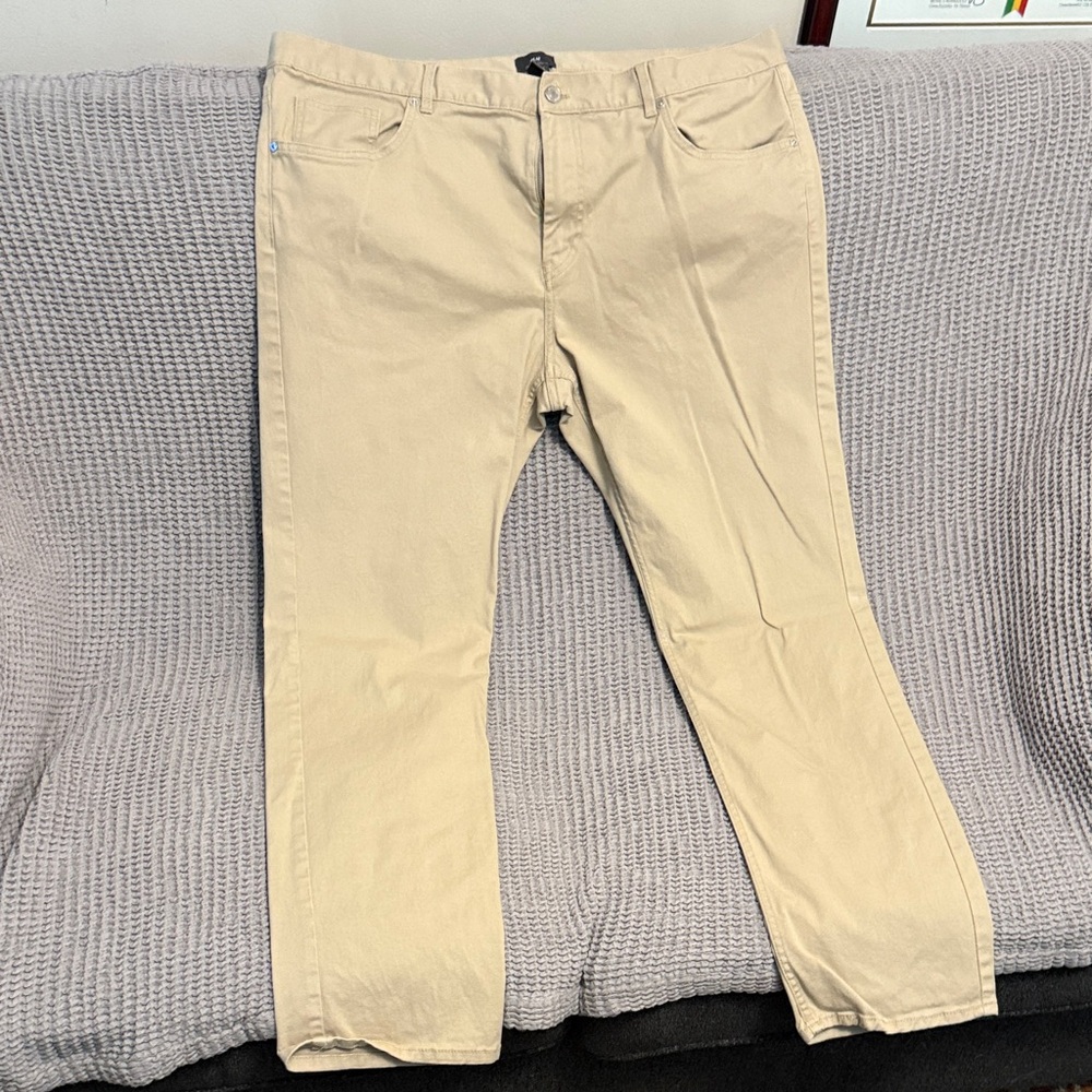 H&M Men's Light Tan Chinos